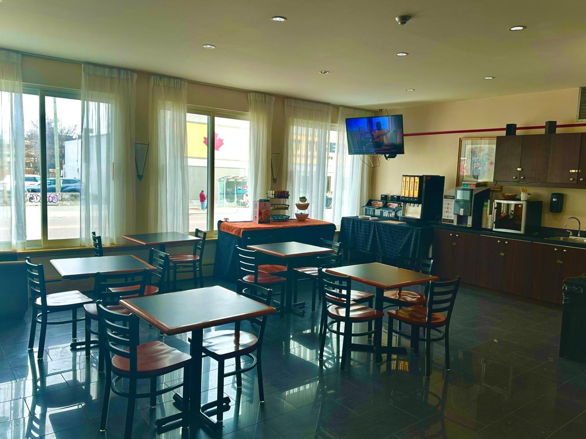 Econo Lodge City Centre Kingston Eksteriør bilde