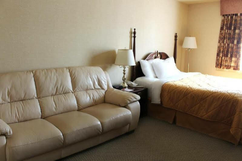 Econo Lodge City Centre Kingston Eksteriør bilde